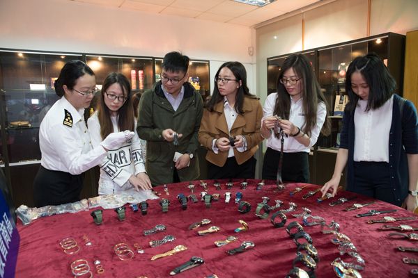 QE3蝴蝶效应袭来 热钱流向股市房市“kaiyun开云网页版”(图1) kaiyun开云网页版