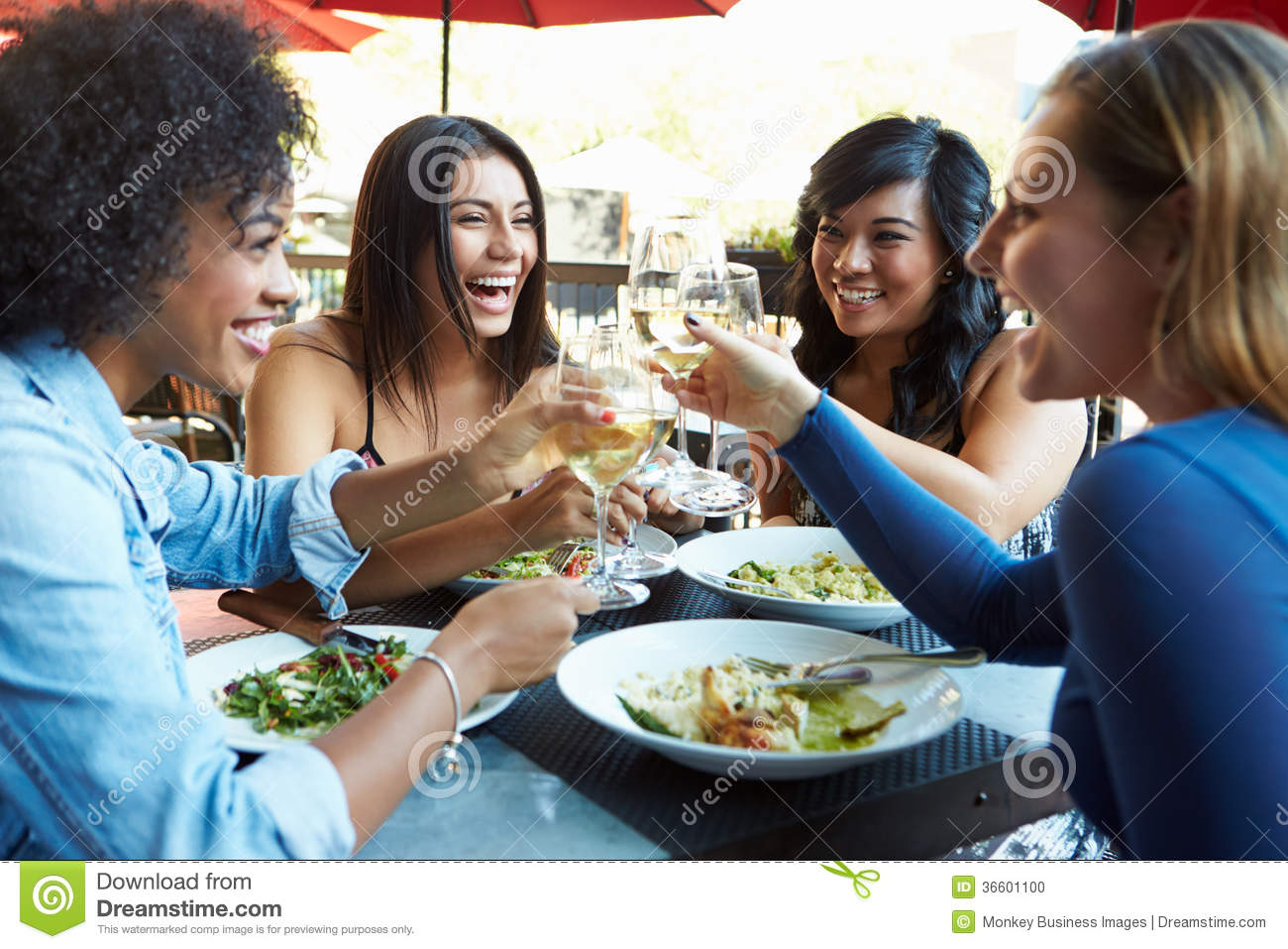 为什么中国人晒被子,外国人不晒,看完长见识“kaiyun网页登录入口”(图3) kaiyun开云官方在线登录